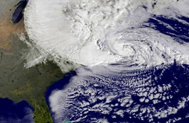 Sandy is Biggest Atlantic storm in history - http://images.businessweek.com/images/images/lede/12/350x230/1029_SR_SANDY.jpg