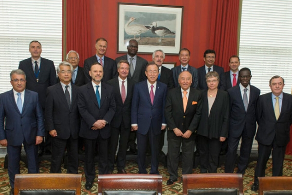 United Nations Secretary General Ban Ki-moon with the International Development Finance Club. Ban called upon the international community to quickly boost its financial investment in the fight against climate change. (Photo : UN News Centre / Eskinder Debebe ) 