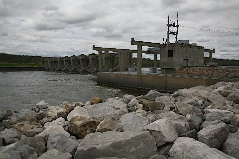 retrofitting dam
